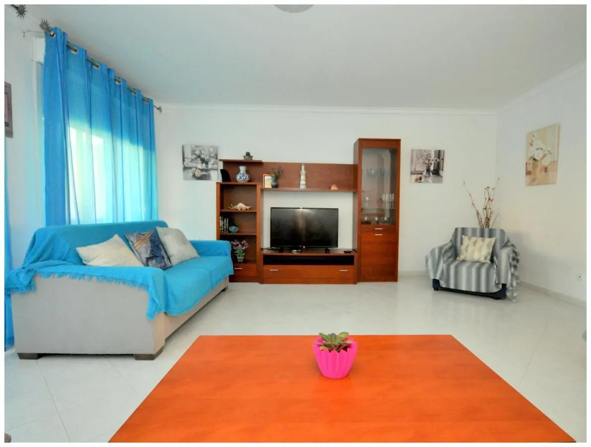 Apartamentos Capitolina Quarteira 0*,