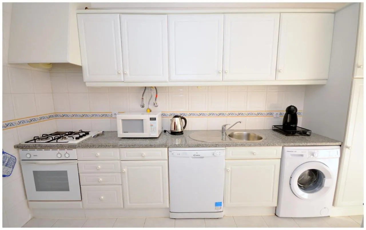Apartamentos Capitolina Quarteira